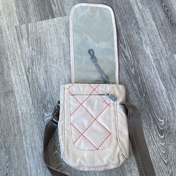 North Face crossbody bag logo Embroidered Red Stitching OS Hiking Shopping Light - Picture 4 of 10